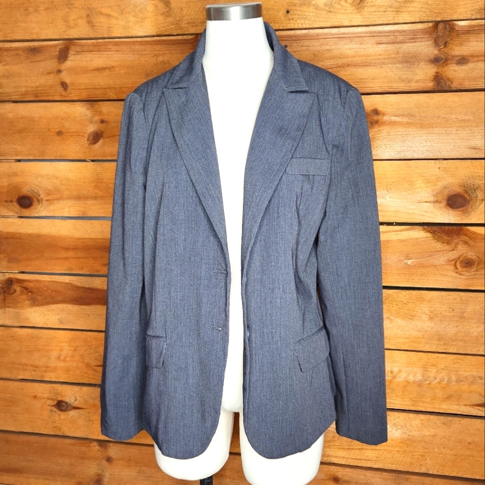 ❤️🔥❤️🔥Daisy Fuentes MODA suit jacket